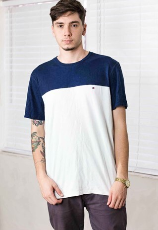 VINTAGE TOMMY HILFIGER T-SHIRT LOGO 90S L 7.8