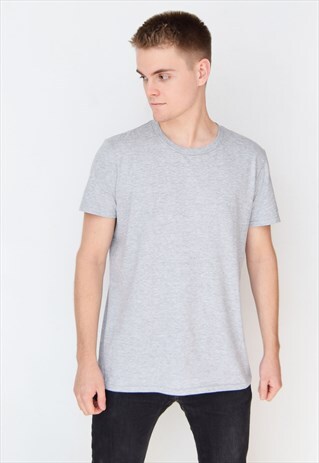 GREY ESSENTIAL T-SHIRT