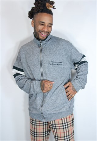 CHAMPION EMBROIDED SWEATSHIRT