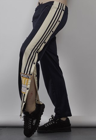 VINTAGE 80'S EUROSPORT BLACK POPPER BADGE JOGGERS