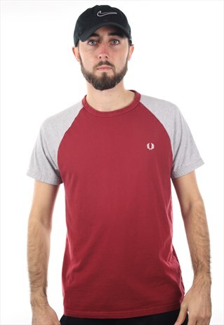 VINTAGE FRED PERRY SMALL LOGO T SHIRT