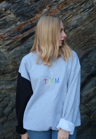 BLOCK LETTER TWO TONE JUMPER IN GREY