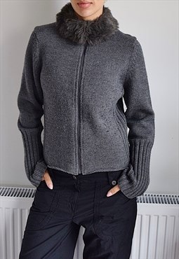 Vintage 90s Zip Up Knit Jacket Faux Fur Collar Grey
