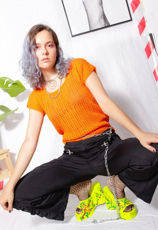 garment image