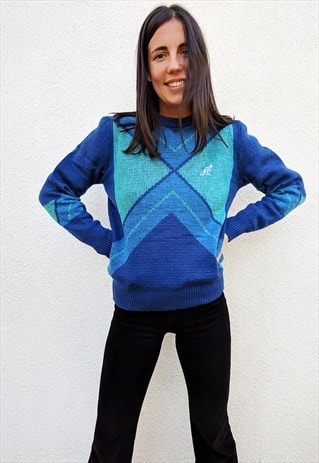 VINTAGE JUMPER
