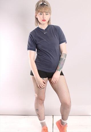 VINTAGE NIKE T-SHIRT