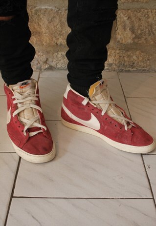 VINTAGE NIKE BLAZER SUEDE SNEAKERS