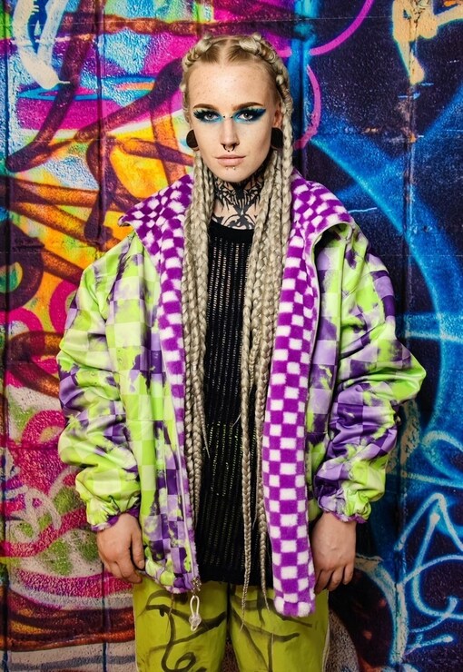 garment image