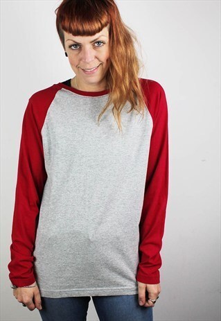 VINTAGE 90S UNISEX OVERSIZED RAGLAN T-SHIRT