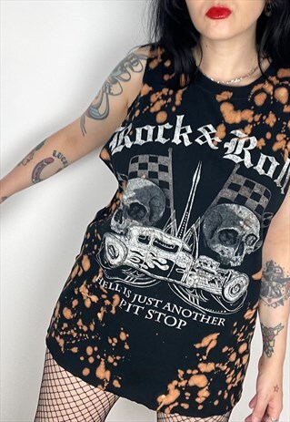 REWORKED ACID WASH ROCK N ROLL GRAPHIC T-SHIRT SIZE M/L