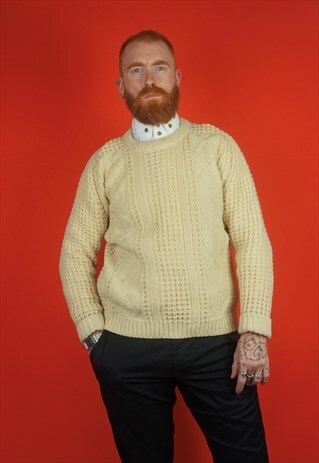 VINTAGE 1990S CREAM ARAN KNIT JUMPER