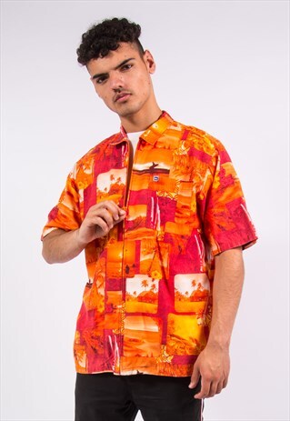 QUIKSILVER ZIP FASTEN HAWAIIAN SHIRT