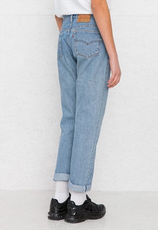VINTAGE BLUE LEVI'S 501 FIT DENIM JEANS