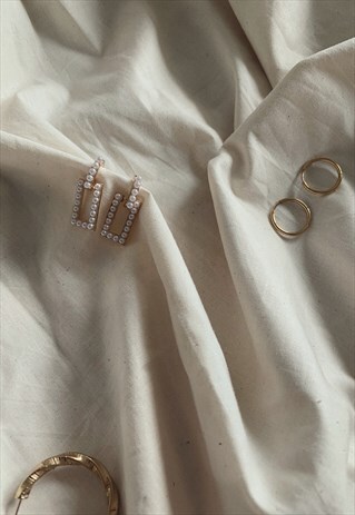 FAUX PEARLS DROP EARRINGS