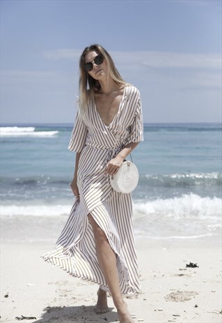 WHITE WASH ROUND BASKET BAG