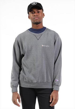 VINTAGE CHAMPION SWEATSHIRT