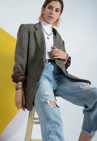 VINTAGE OVERSIZED TWEED BLAZER