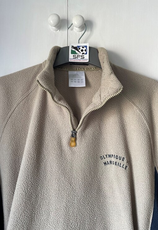 garment image