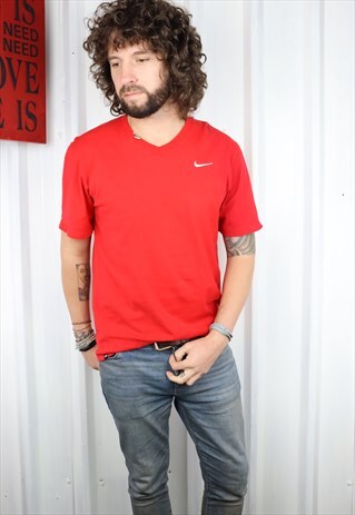 VINTAGE NIKE OVERSIZED T SHIRT