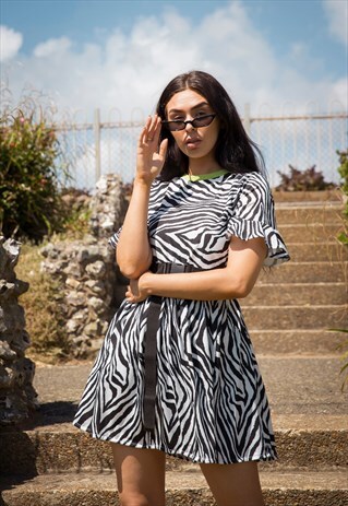 SMOCK DRESS IN ZEBRA PRINT