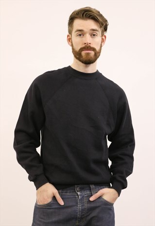 VINTAGE 1990S BLACK SWEATER