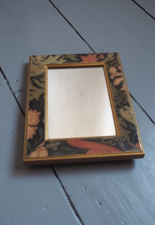 VINTAGE SMALL FLORAL MIRROR