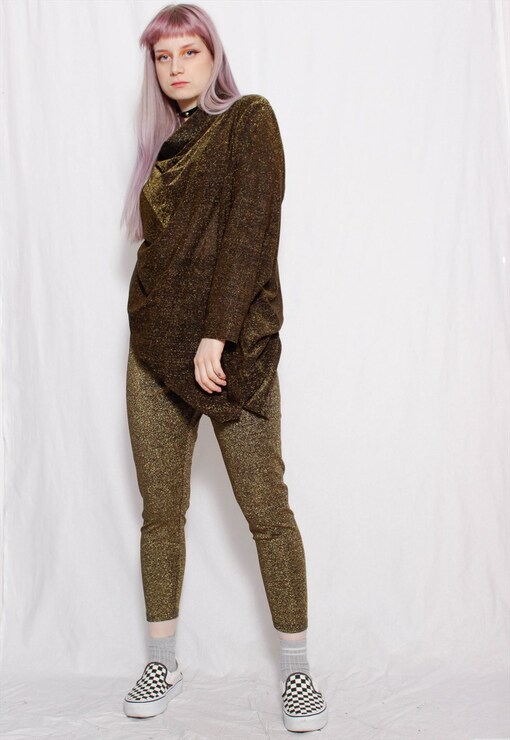 garment image