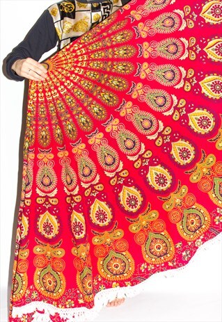 BOHO PRINT HUGE BLANKET / TASSEL SKIRT