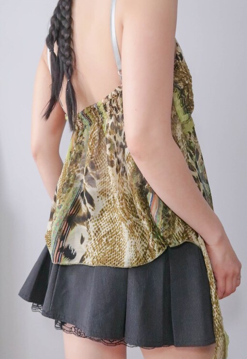 garment image