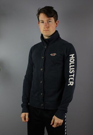 VINTAGE HOLLISTER BUTTON UP IN NAVY WITH EMBROIDERY