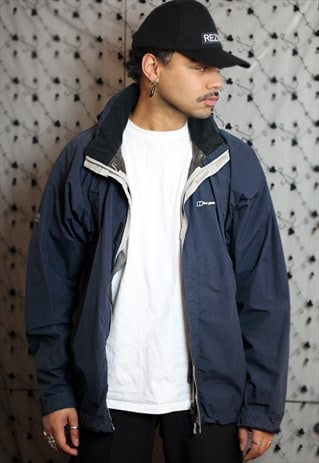 VINTAGE BERGHAUS JACKET WINDBREAKER