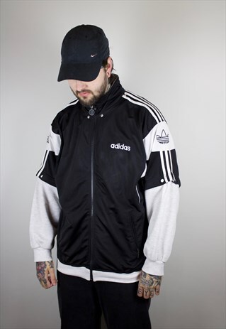 VINTAGE ADIDAS SWEATSHIRT WITH DETACHABLE SLEEVES