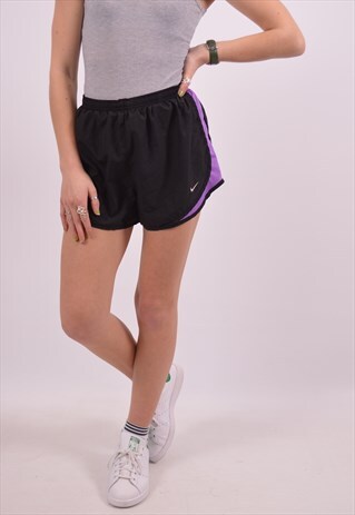 VINTAGE NIKE SHORTS BLACK