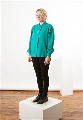 ON SALE TEAL LONG SLEEVE BLOUSE / PLEATED COTTON BUTTON UP