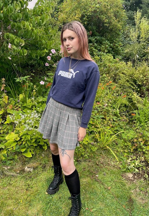 garment image