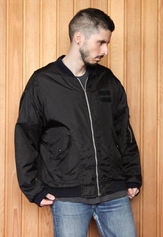 VINTAGE 1990S BLACK PADDED BOMBER JACKET