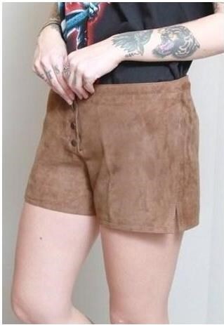 VINTAGE 1970'S SOFT BROWN SUEDE SHORTS