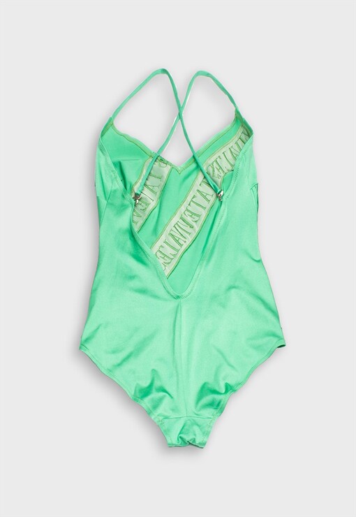 garment image