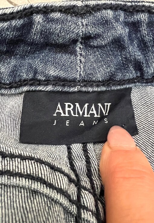 garment image