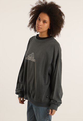 VINTAGE ADIDAS EMBROIDERED LOGO SWEATSHIRT