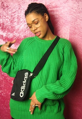 BLACK CROSS BODY BAG