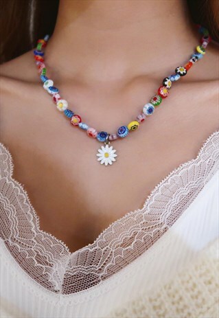 UNISEX SMILEY DAISY NECKLACE