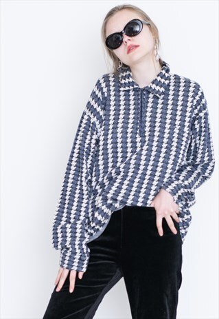 VINTAGE BLUE WHITE STRIPED RETRO JUMPER