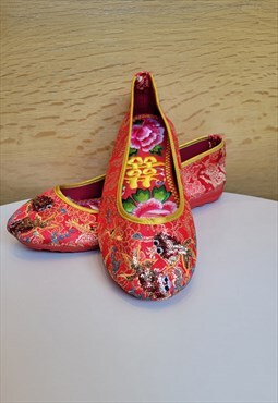 Traditional Chinese Goldfish 'Bling' Flat Red Wedding Shoes