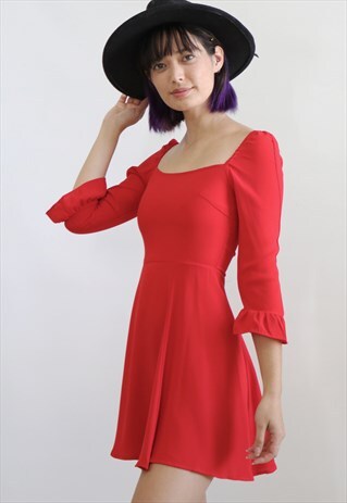 NEW YORK CITY MINI DRESS IN RED