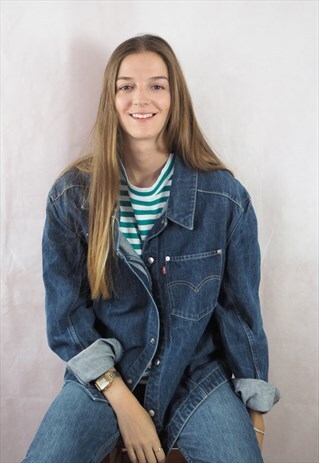 VINTAGE DARK DENIM LEVI'S JACKET