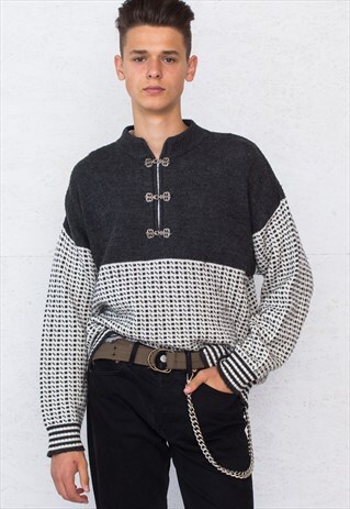 VINTAGE BLACK AND WHITE QAKWOOD WOOL MIX KNIT JUMPER