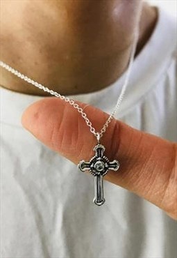 Cross- 925 Sterling Silver short  pendant  necklace for men 