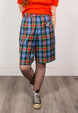 VINTAGE 90'S MULTICOLOUR TARTAN KNEE LENGTH CULOTTES SHORTS