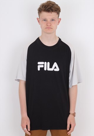 VINTAGE FILA T SHIRT